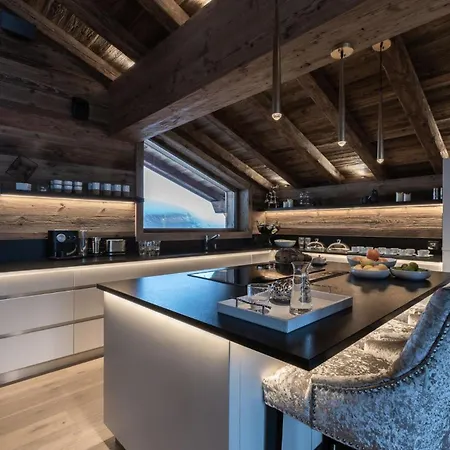 شقة Skyward Sanctuary Where Alpine Soar